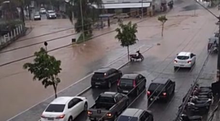 Temporal causa alagamentos em diversas regiões de Pará de Minas e condutores se arriscam em áreas inundadas