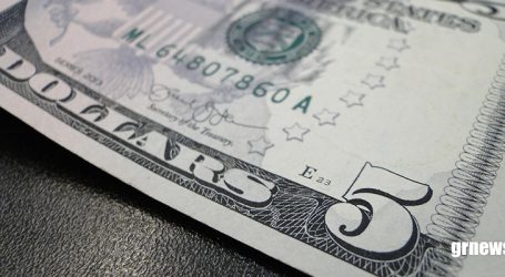 Mercado financeiro espera que dólar caia para R$ 5,20 até o fim do ano