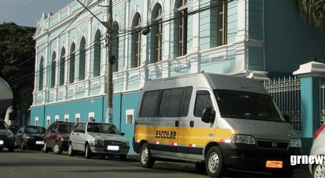 Motoristas de vans escolares pedem isenção de impostos e cestas básicas à prefeitura de Pará de Minas