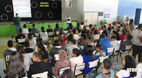 Escola Municipal de Pará de Minas lança projeto de irrigação sustentável em hortas