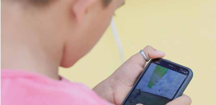 Estudo mostra que 96% de crianças e adolescentes usam celular no Brasil –  Portal GRNEWS