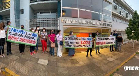 Servidores efetivos municipais protestam, cobram mais transparência e mudanças no instituto Paraprev