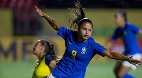 Debinha, Bruninha e Laís Estevam foram convocadas para a seleção brasileira