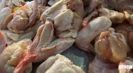 China extingue sobretaxa para carne de frango do Brasil