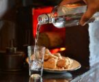 Minas lança guia para abrir as portas do mundo para a cachaça de alambique
