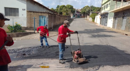 Prefeitura executa obras e operações para minimizar impactos da chuva em Pará de Minas