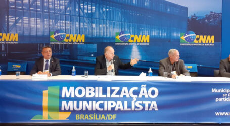 Prefeitos brasileiros se mobilizam contra redução do ICMS; Elias Diniz também está em Brasília