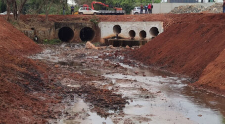 Começam as obras para a construção de lagoa que armazenará 70 milhões de litros de águas das chuvas no Senador Valadares