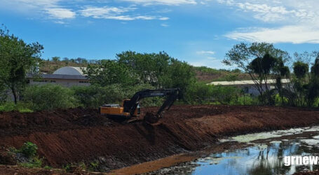 GRNEWS TV: Etapa inicial das obras em lagoa que armazenará 70 milhões de litros de água no Senador Valadares será concluída em breve