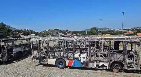 Rio de Janeiro teve mais de 2,8 mil ônibus vandalizados em um ano