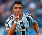 Suárez e Aline Gomes ganham Bola de Ouro do Brasileirão