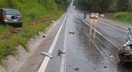 Colisão entre dois carros mata homem e deixa vítimas feridas na BR 494 próximo ao Distrito de Marilândia