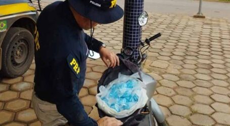 Motociclista preso com maconha e cocaína avaliadas em mais de R$ 480 mil na BR 040 em MG