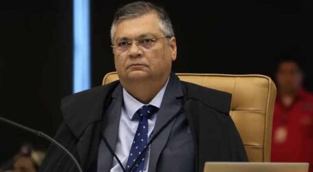 Ministro Flávio Dino vota a favor da condenação de 15 réus dos atos golpistas