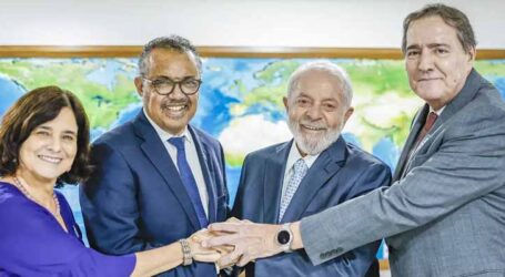 Lula e Diretor-geral da OMS discutem produção de vacina contra a dengue