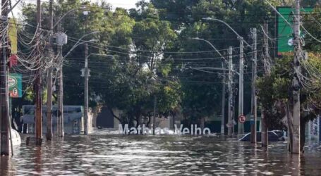 Exército afasta militares por compartilhamento de informação falsa sobre chuvas no Rio Grande do Sul