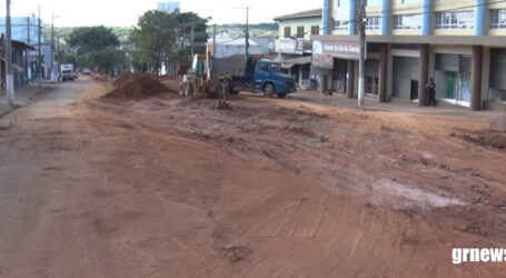 GRNEWS TV: Obras na Avenida Vereador Ronaldo de Castro Alves estão perto do fim, mas novo asfalto vai demorar um pouco