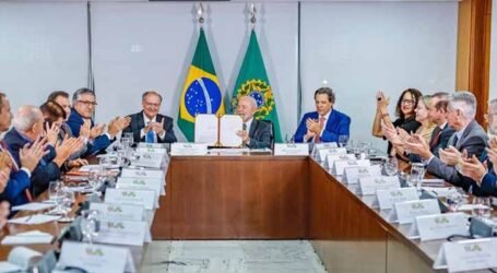 Presidente Lula sanciona lei para modernização do parque industrial brasileiro