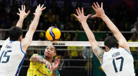 Itália bate a seleção brasileira de vôlei no Maracanãzinho