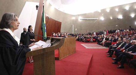 Cármen Lucia assume a presidência do TSE e comandará as eleições municipais de 2024