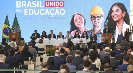 Governo federal anuncia R$ 5,5 bilhões para obras em novos campi e hospitais universitários