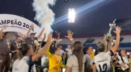 Equipe do Corinthians é pentacampeã da Libertadores Feminina