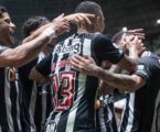 Galo vence de virada e abre vantagem contra o Vasco na semifinal da Copa do Brasil