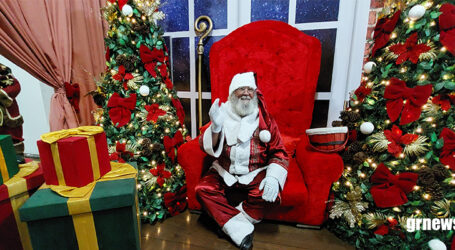 Com o apoio da Câmara Municipal, Pará de Minas abre Natal Luz e Sonhos com desfile, chegada do Papai Noel e decoração natalina