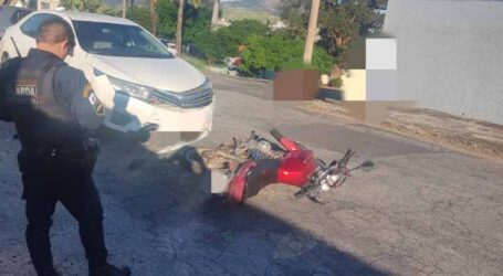 Colisão entre carro e moto com vítima mobiliza equipes da GCM e serviços de emergência no Bairro São Luiz em Pará de Minas