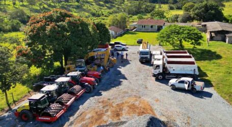 Pará de Minas conclui obras e serviços de infraestrutura nos primeiros 100 dias de gestão. Maquinário estragado preocupa