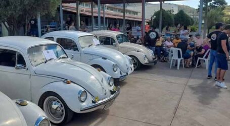 GRNEWS TV: Clube de Carros Antigos de Pará de Minas realiza muitos eventos beneficentes e recebe a adesão de mulheres
