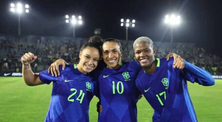 Seleção brasileira feminina de futebol alcança quarta posição no ranking da Fifa