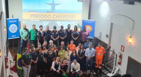 Pará de Minas fortalece prevenção para o período chuvoso com seminário de integração e planejamento. Encontro reuniu autoridades e instituições