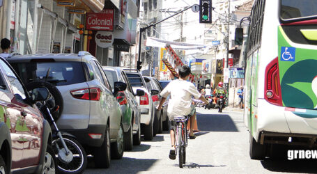 GRNEWS TV: Melhorar o transporte coletivo com urgência é um dos desafios da mobilidade urbana em Pará de Minas, diz Geraldinho Cuíca