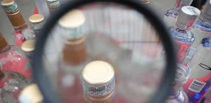 Alerta nacional: Brasil confirma 16 mortes por intoxicação por metanol após consumo de bebidas