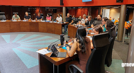 Vereadores aprovam três projetos e se preparam para eleição da Mesa Diretora da Câmara Municipal e diplomação de formandos em Libras