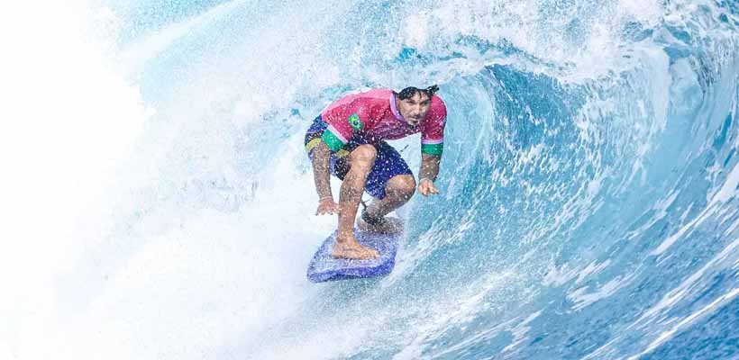 Gabriel Medina confirma retorno ao Circuito Mundial de Surfe em 2026