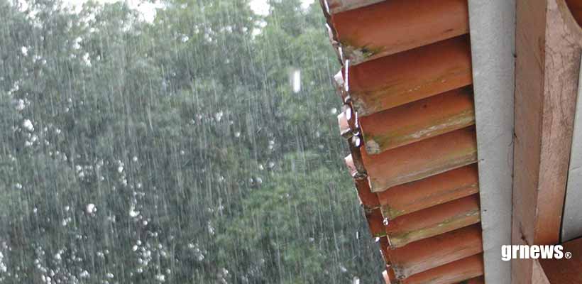 Verão 2026 chega com promessa de calor intenso e chuvas irregulares pelo Brasil