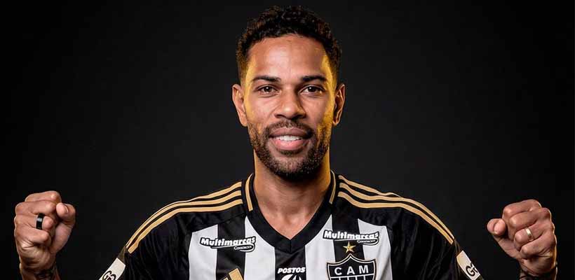 Galo oficializa chegada de Renan Lodi para as próximas cinco temporadas