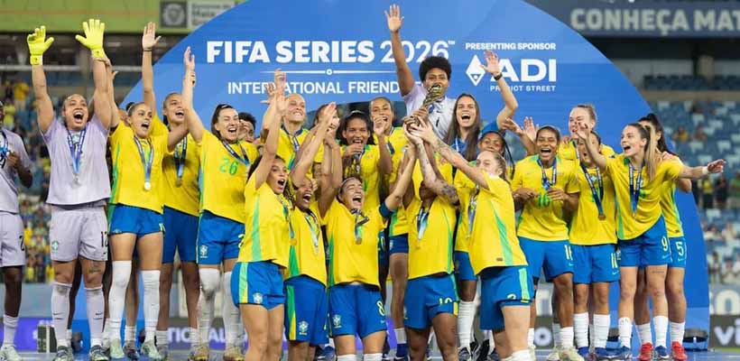 Seleção Brasileira brilha na Arena Pantanal e ergue a taça do FIFA Series