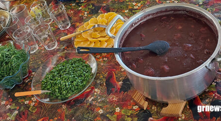 Feijoada beneficente da Fazendinha Divina Misericórdia para manter acolhimento de dependentes químicos. Evento em prol da recuperação de vidas