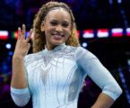 Rebeca Andrade é tricampeã no Mundial de Ginástica na Holanda